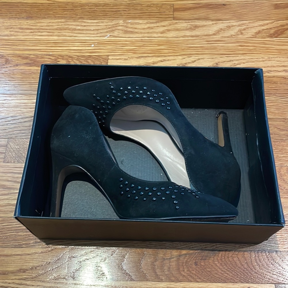 Clarks Azizi Verdi black suede studded pumps, 8.5